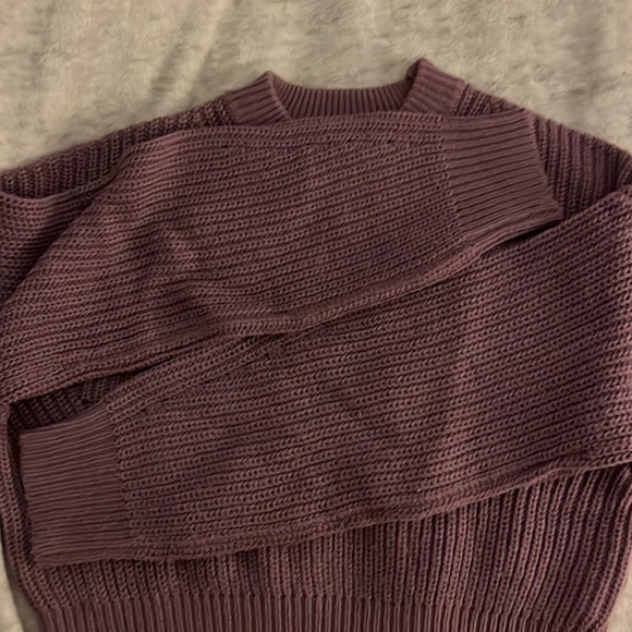 2 NIT CROPPED SWEATERS FROM GARAGE IN PURPLE AND GREEN! - Picture 3 of 8